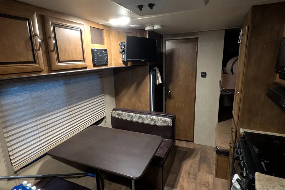 Sean's Forest River Island wild Travel Trailer
