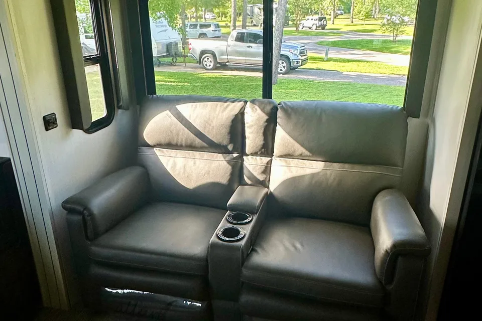 Joshua's Keystone Cougar 30BHS Travel Trailer