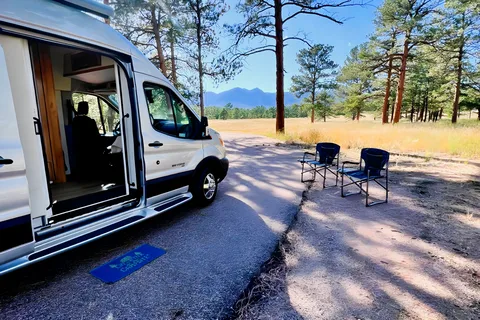 The Teton | 6 Seat belts | Luxury Van