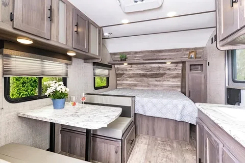 Gulf Stream -Bunk House Trailer!