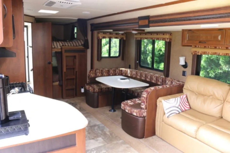 Craig's Jayco Jay Flight Travel Trailer