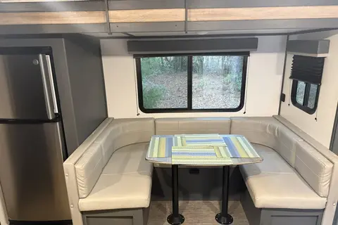 Happy Days Family Friendly Camper