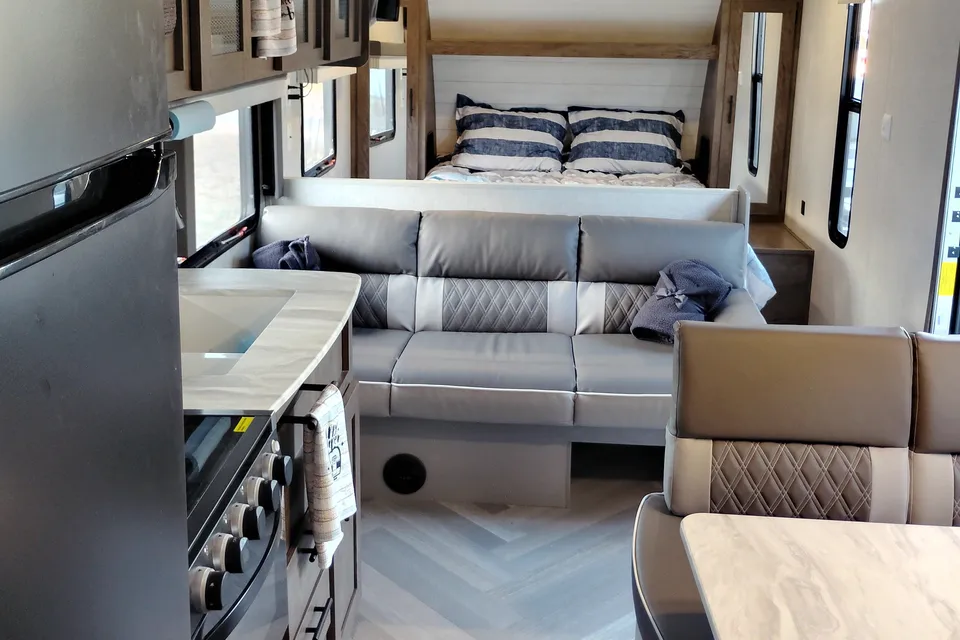 Campbell's Forest River Salem cruise lite Travel Trailer
