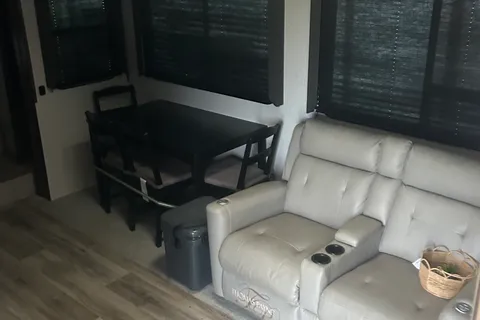 Vander Meer KZ Durango Fifth Wheel