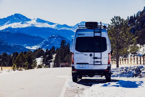 Luna Rover Mercedes Sprinter Winnebago Revel