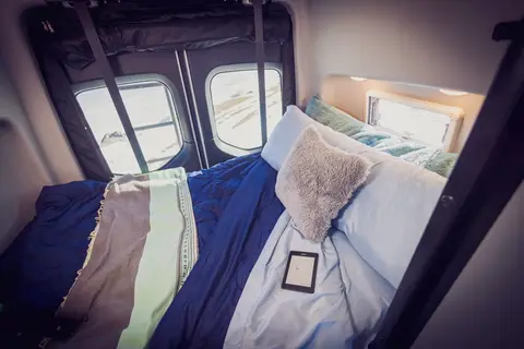 Luna Rover Mercedes Sprinter Winnebago Revel