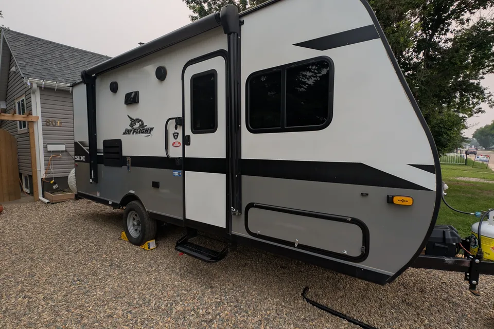 Eden's Jayco BH174 Travel Trailer