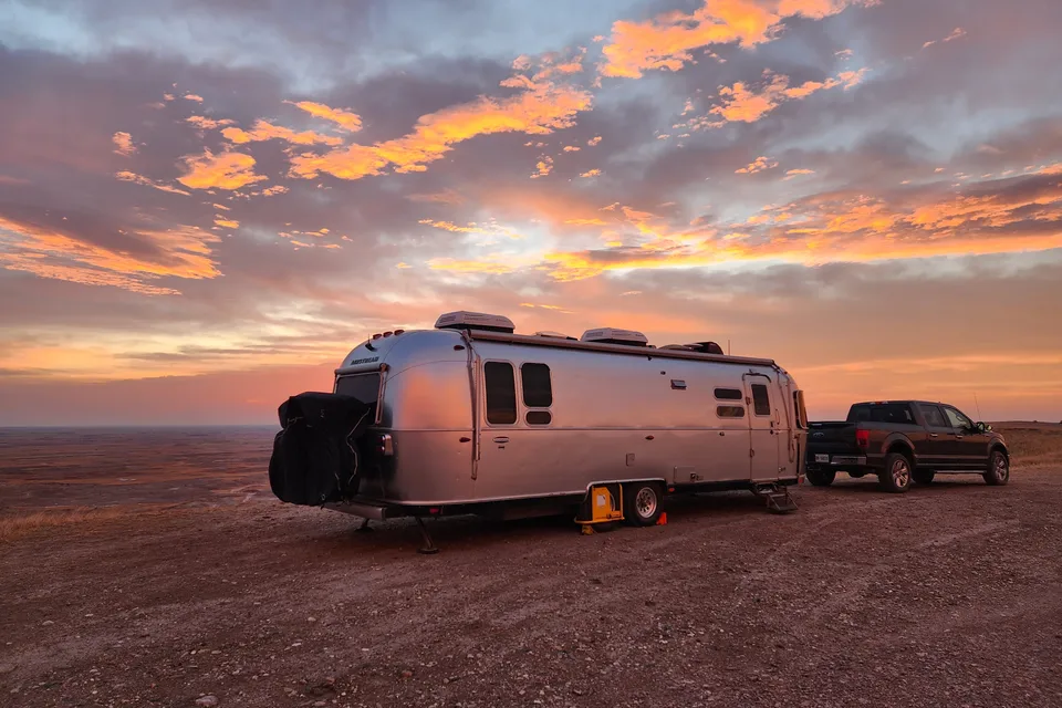 2023 Luxurious 30' Airstream