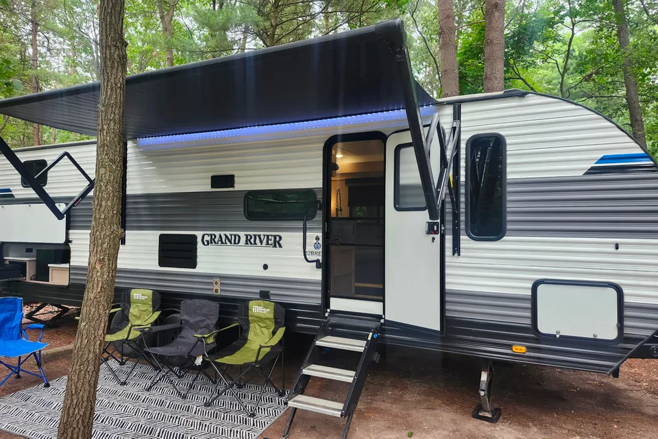 Grand River 32 BRE Travel Trailer