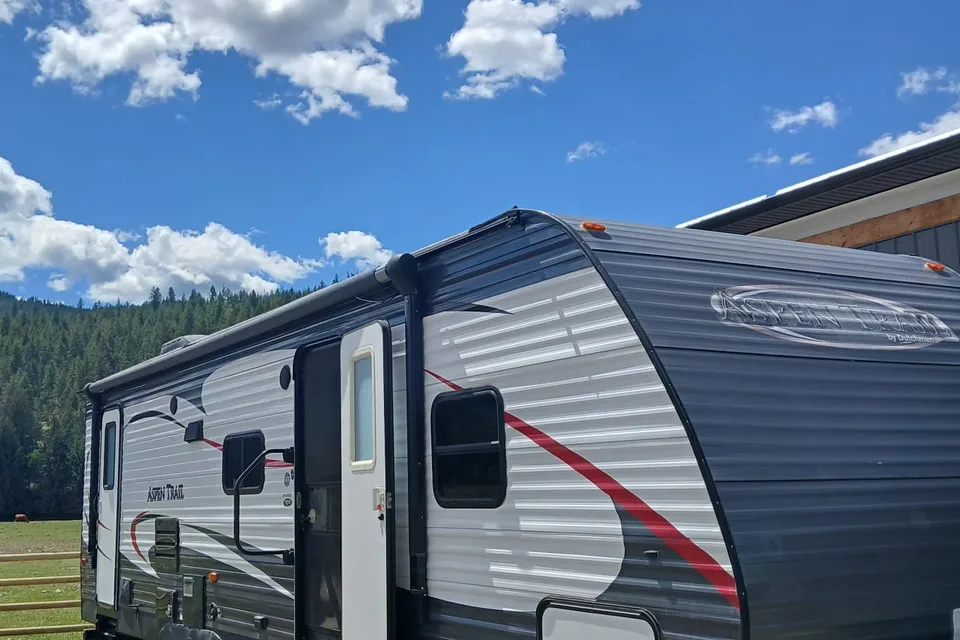 Mark's Aspen trail Dutchman  28 Bunkhouse Travel Trailer