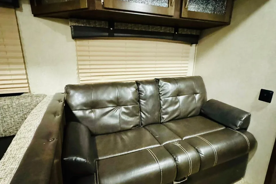 Quarry Ridge Sun Retreat Sherkston Shores Luxury RV