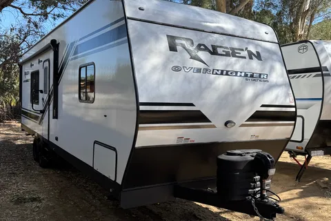 Genesis Supreme RV FS2750 Toy Hauler