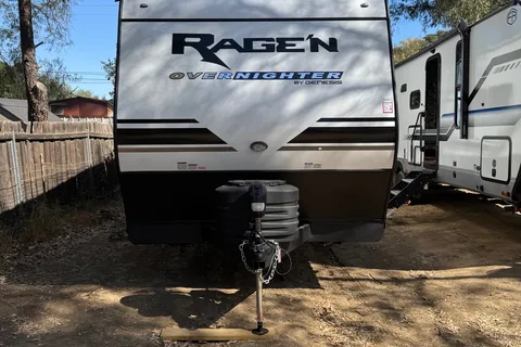 Genesis Supreme RV FS2750 Toy Hauler
