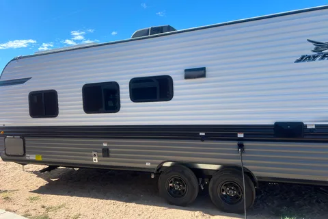 Family Jayco Jayflight Travel Trailer
