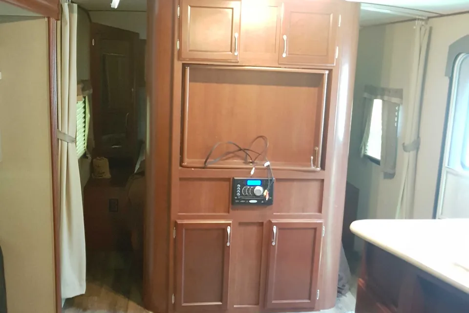 Shawn's Evergreen Ig0 Travel Trailer