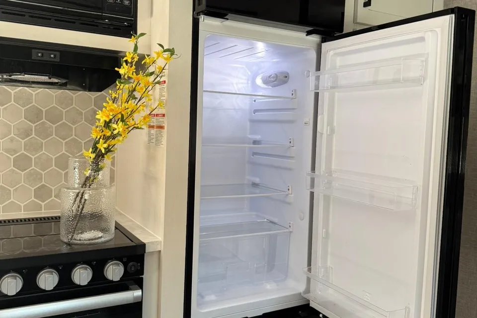 Phil’s Luxury Wandering Bunkhouse | 2024 Jayco 267BHS