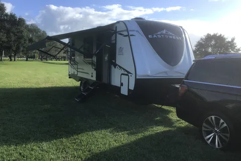 BUNKHOUSE GETAWAY 