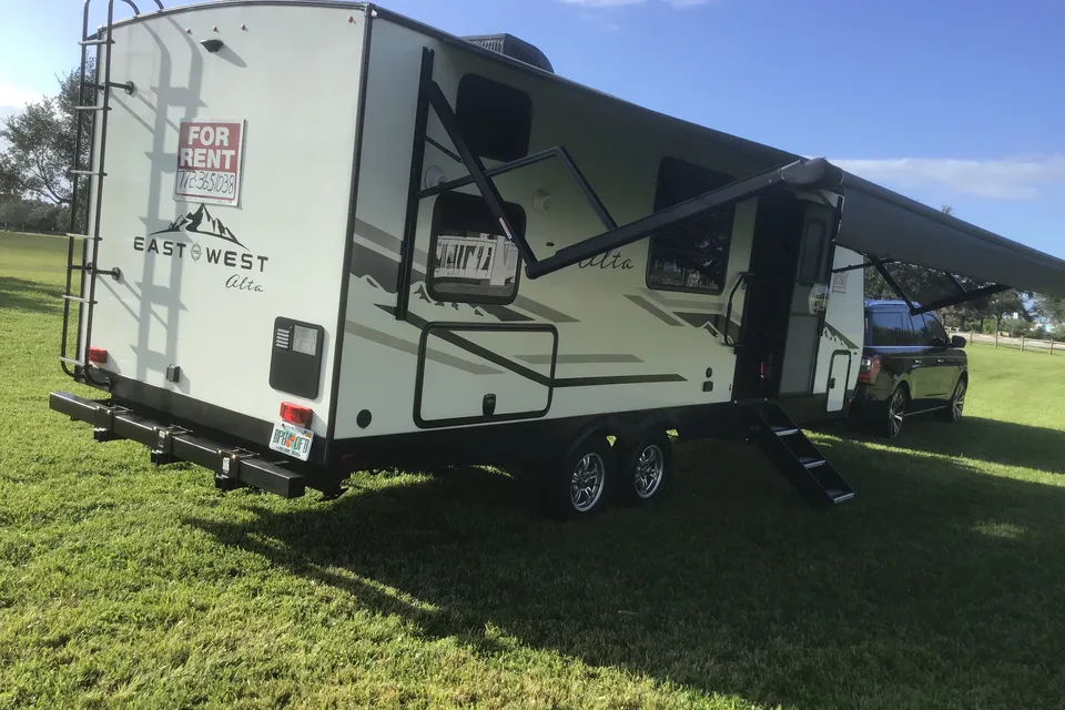 BUNKHOUSE GETAWAY 