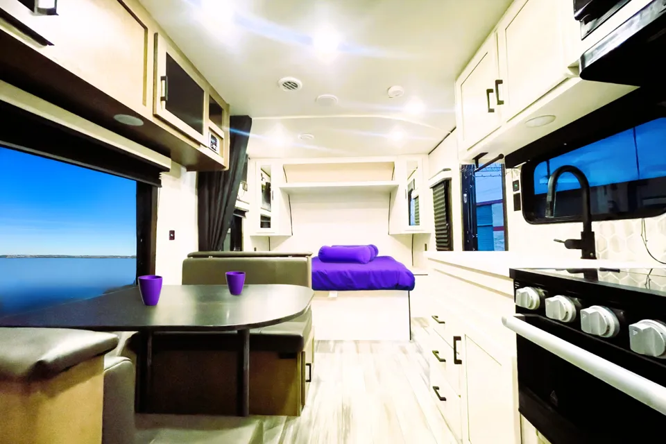 🍇 Brand NEW 2024 Jam Caravan – Sleeps 8! ✨ Spacious & Luxe 🍇