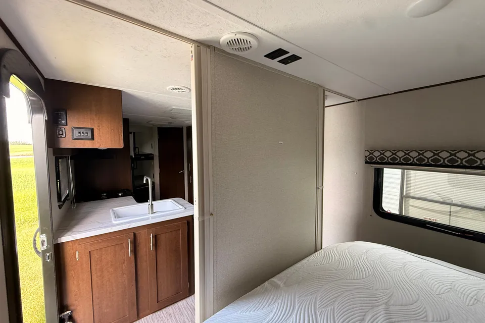 Forest River Tracer Breeze Travel Trailer