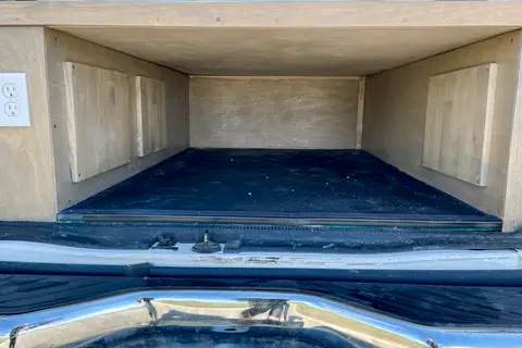 Phoebe the Campervan | NO Cleaning Fee |  Kananaskis Pass Included