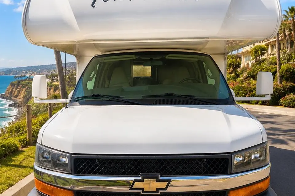 2018 Thor Motor Coach Four Winds 22E Class C
