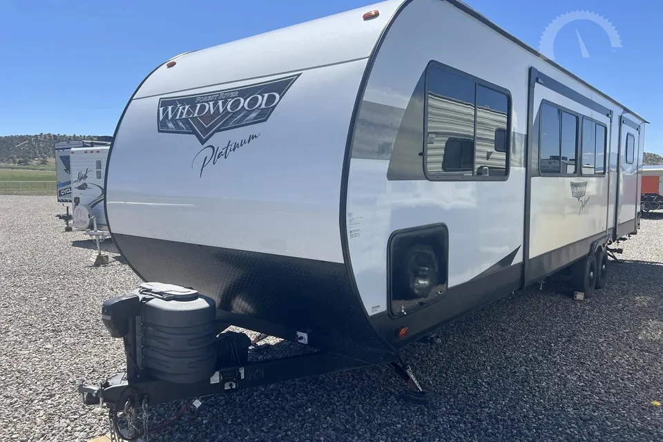 Wildwood 31KQBTS - 2 Bedrooms / 3 Slides!