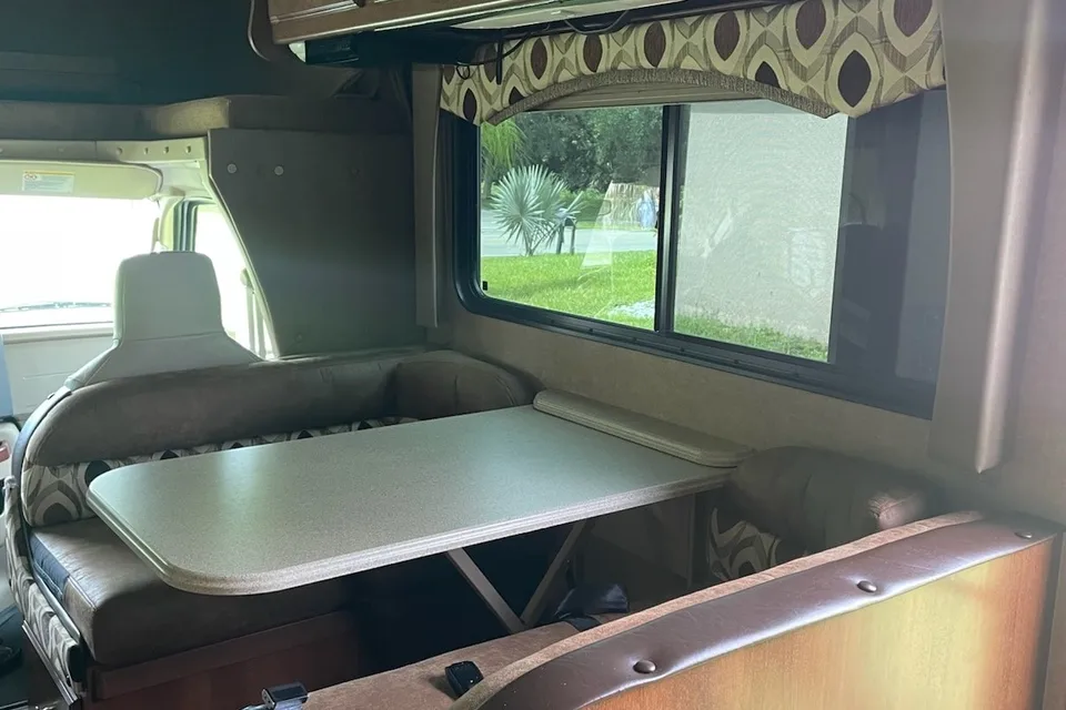 Space Coachmen Leprechaun