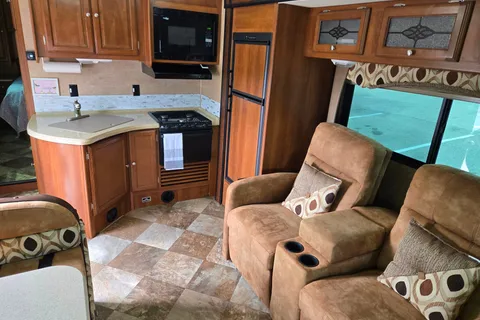 Space Coachmen Leprechaun