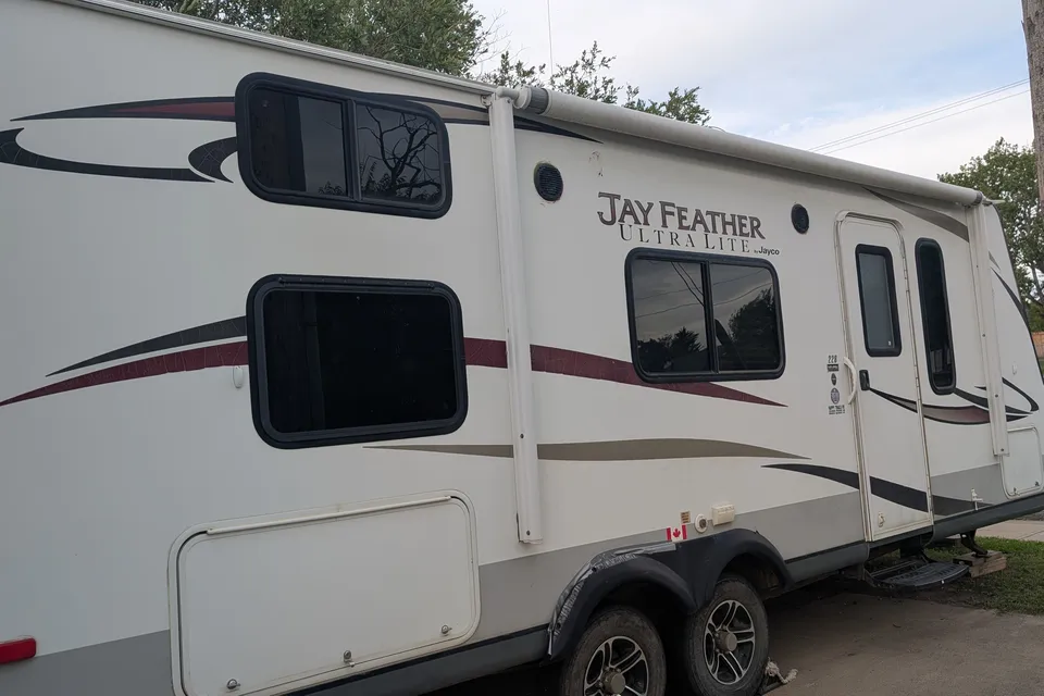 Kristi's Jayco 22 ft Ultralite Travel Trailer