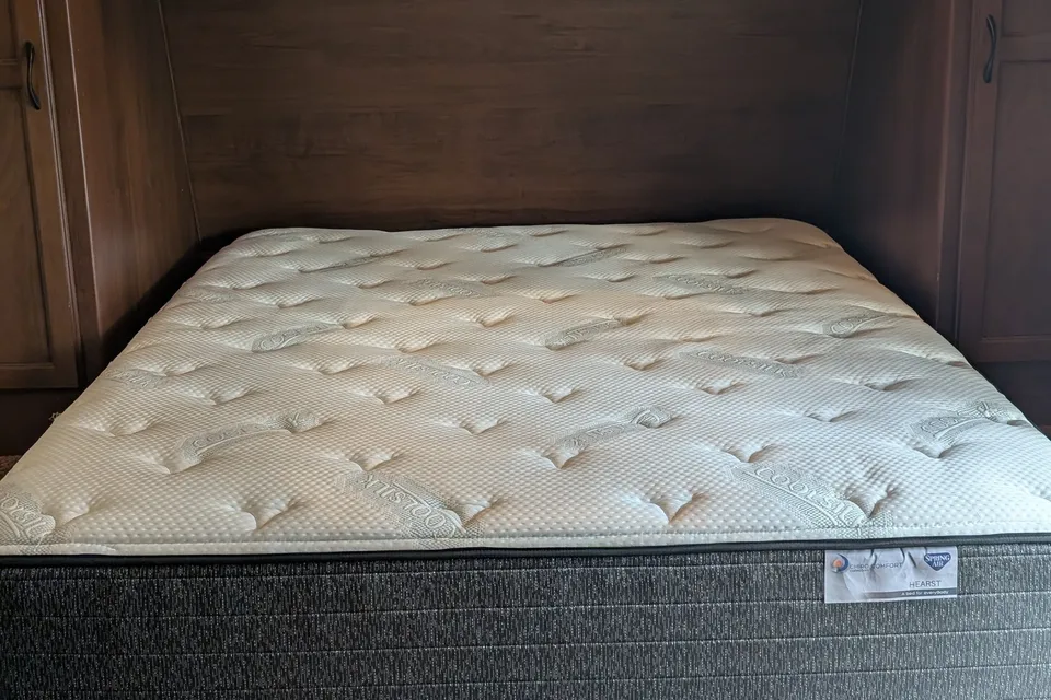 Kristi's Jayco 22 ft Ultralite Travel Trailer