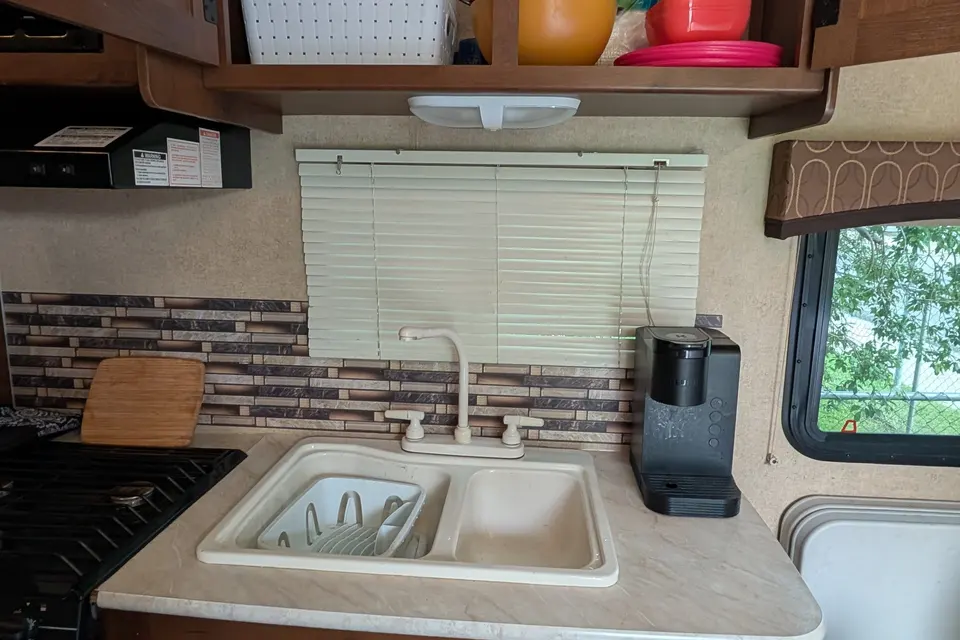 Kristi's Jayco 22 ft Ultralite Travel Trailer