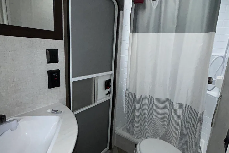 Dakota's Forest River Evo Travel Trailer