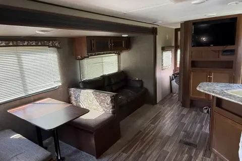 Darren's Keystone Hide out 26Lhswe Travel Trailer