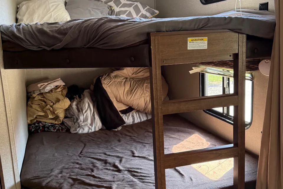 Darren's Keystone Hide out 26Lhswe Travel Trailer