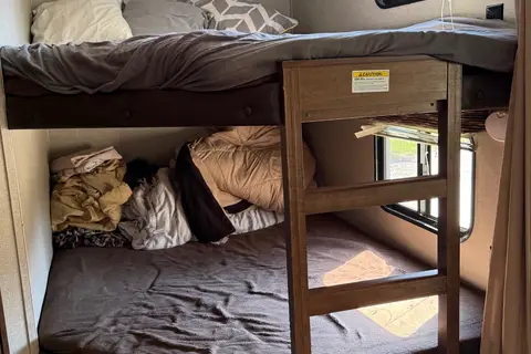 Darren's Keystone Hide out 26Lhswe Travel Trailer