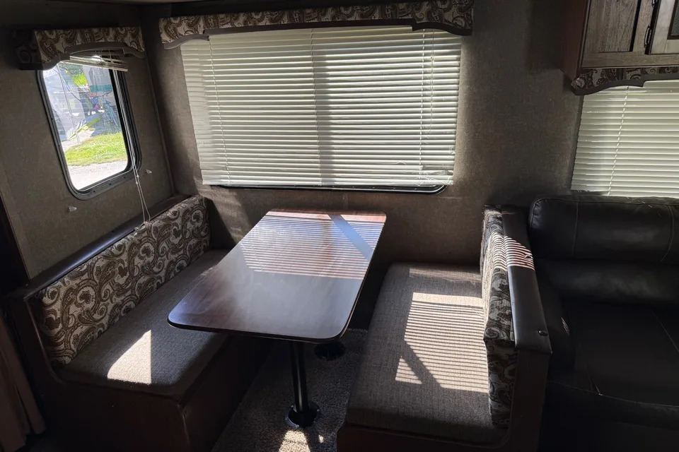 Darren's Keystone Hide out 26Lhswe Travel Trailer