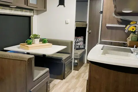 Anna's 26FT Forest River Salem Cruise Salem Cruise Lite  Travel Trailer