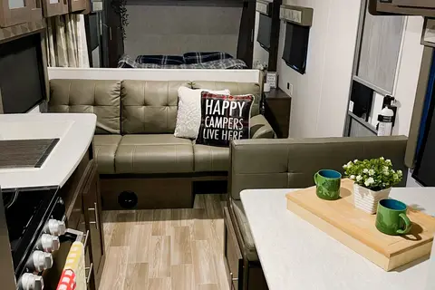 Anna's 26FT Forest River Salem Cruise Salem Cruise Lite  Travel Trailer