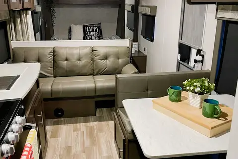 Anna's 26FT Forest River Salem Cruise Salem Cruise Lite  Travel Trailer