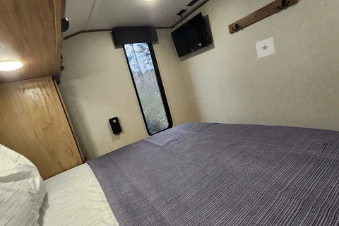 Roameo - The perfect couples camper