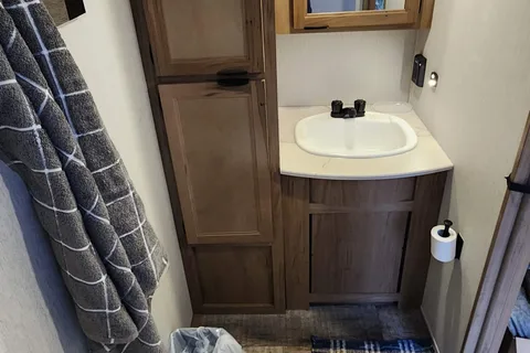 Roameo - The perfect couples camper