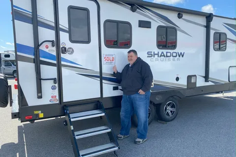 Deborah's Shadow Cruiser 225 Travel Trailer