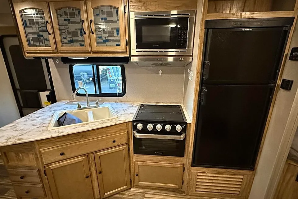 Allergy-Friendly Coachmen Freedom Express