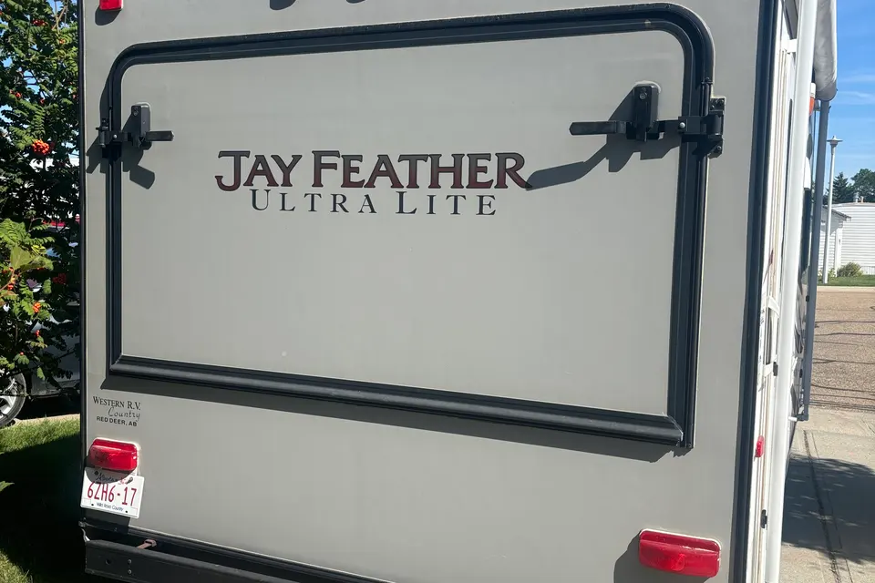 Curtis's Jayco jay feather ultra lite x17z Hybrid