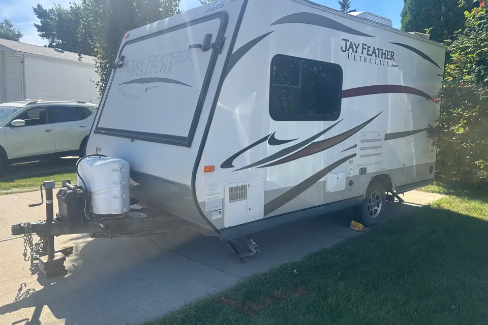 Curtis's Jayco jay feather ultra lite x17z Hybrid