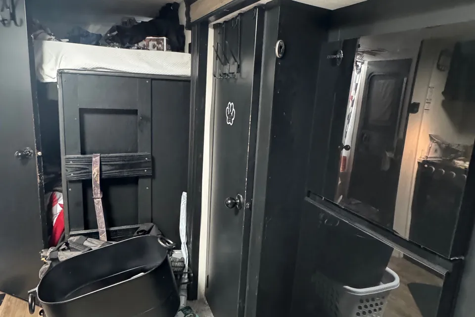 B&V.'s Forest River Cherokee Travel Trailer