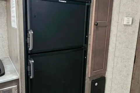 Ferguson's Coachmen Apex Nano Hybird