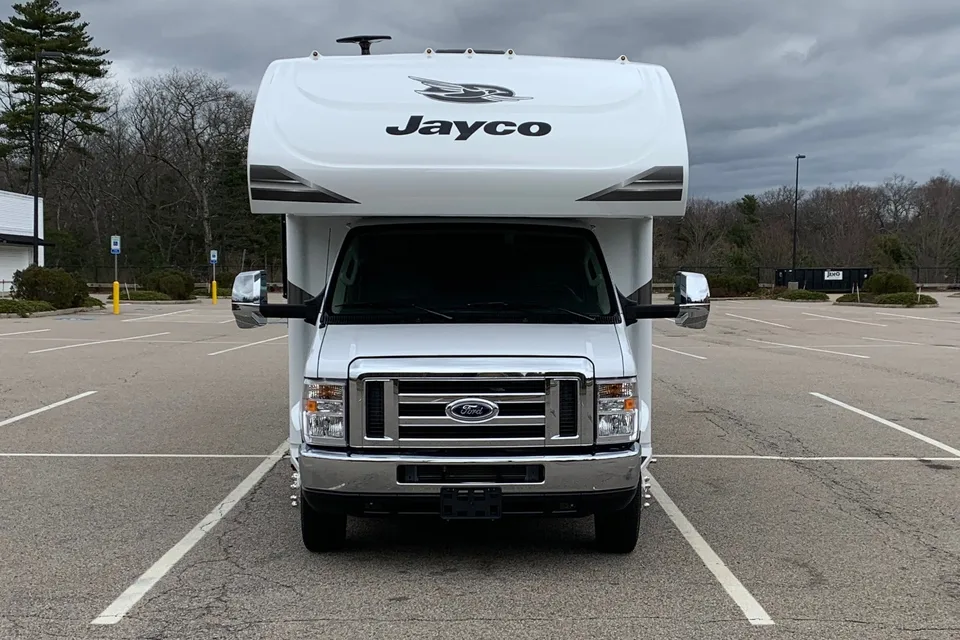 Bird Girl-Jayco Greyhawk 31F Class C
