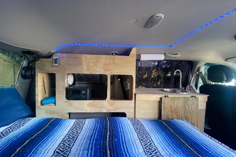 Island Vanlife